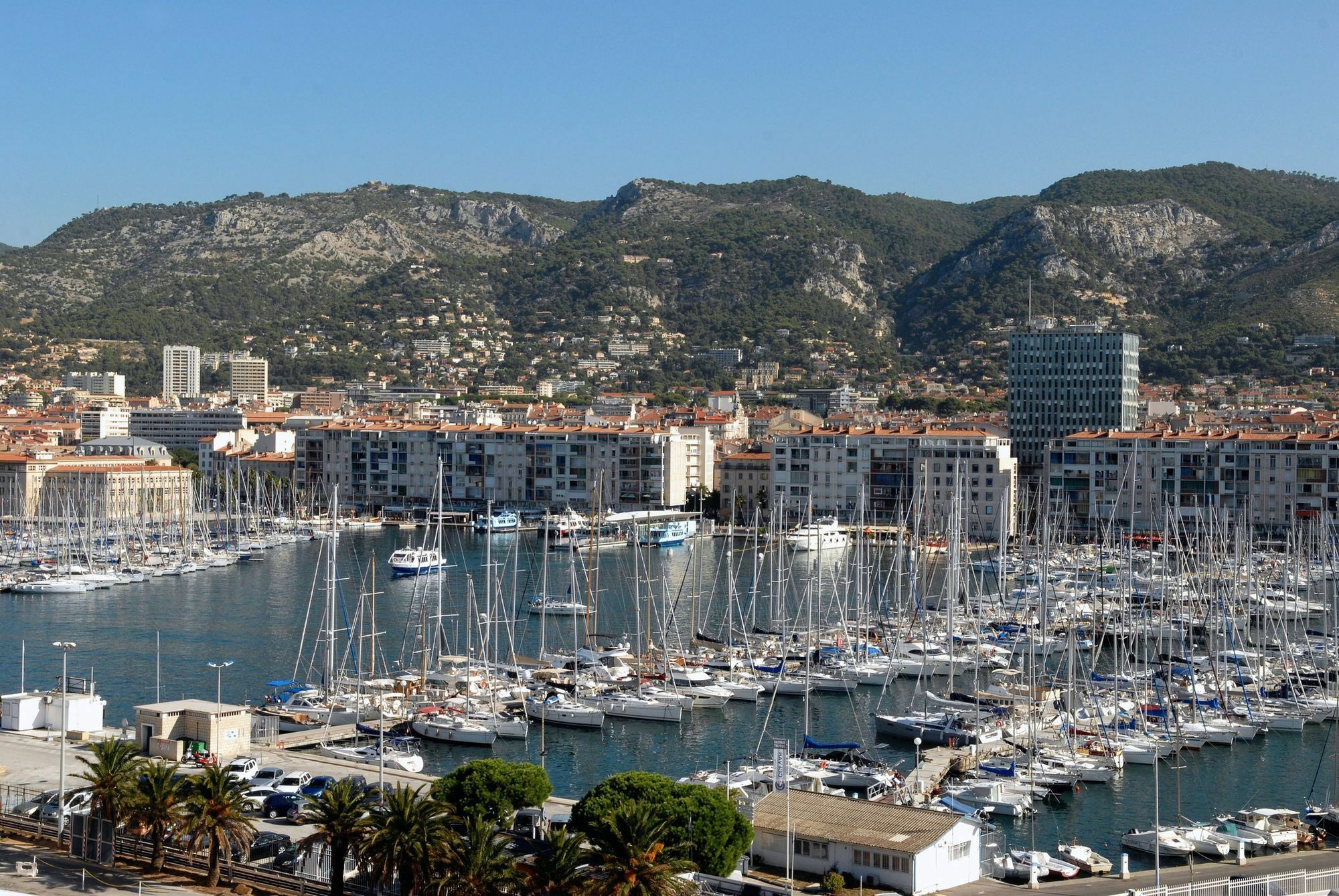 Ibis Toulon La Seyne Sur Mer Exterior photo