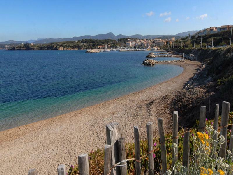Ibis Toulon La Seyne Sur Mer Exterior photo