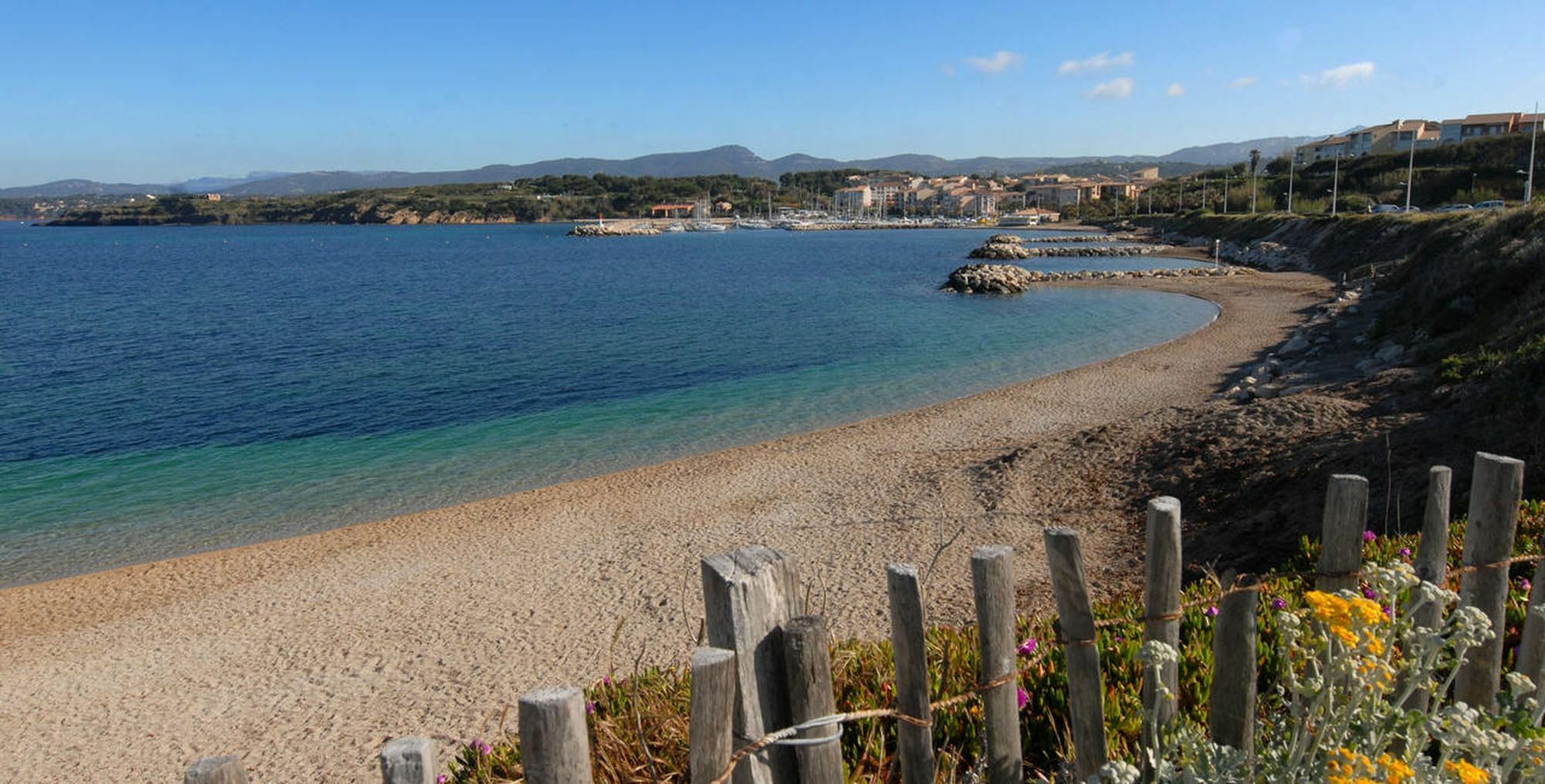 Ibis Toulon La Seyne Sur Mer Exterior photo